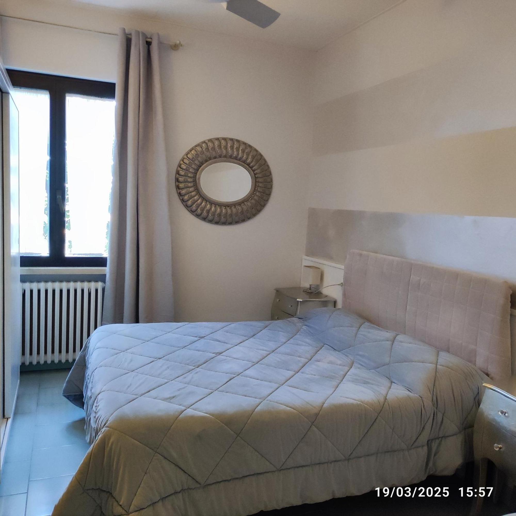 Casapatrizia B&B Сирмионе Номер фото
